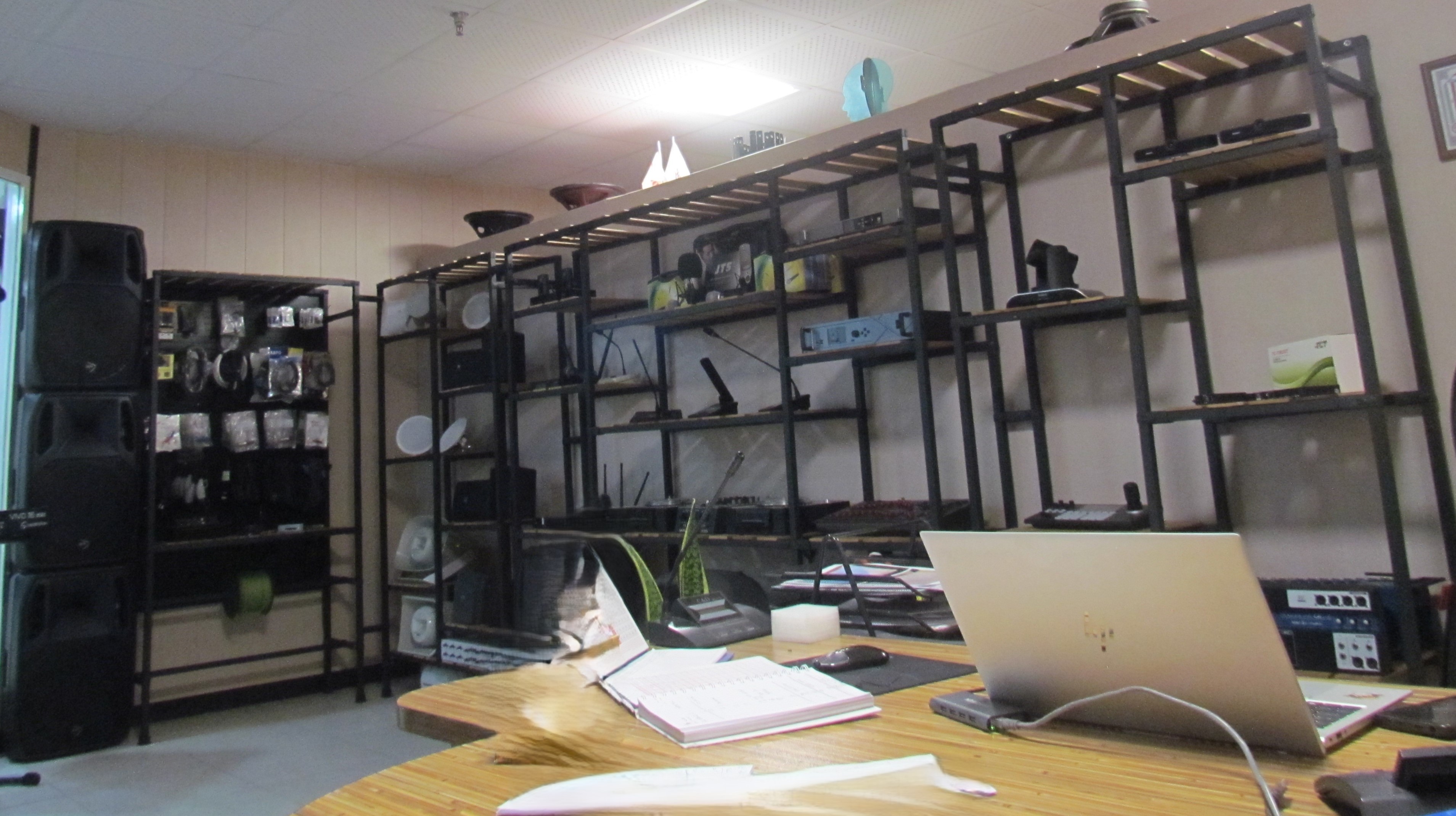 «به دنیای صدا و تصویر اسپیرال خوش آمدید»